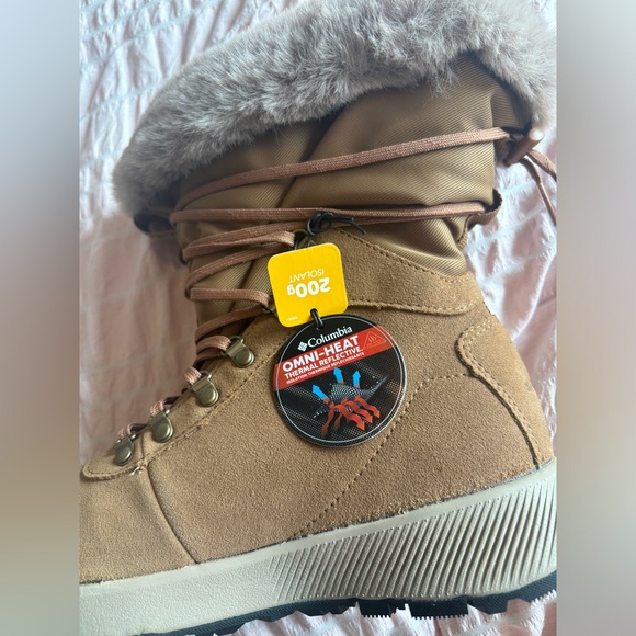 Columbia • NWT • Women’s Slopeside Village Omni-Heat Hi Snow Boot • 6.5 - Picture 8 of 8
